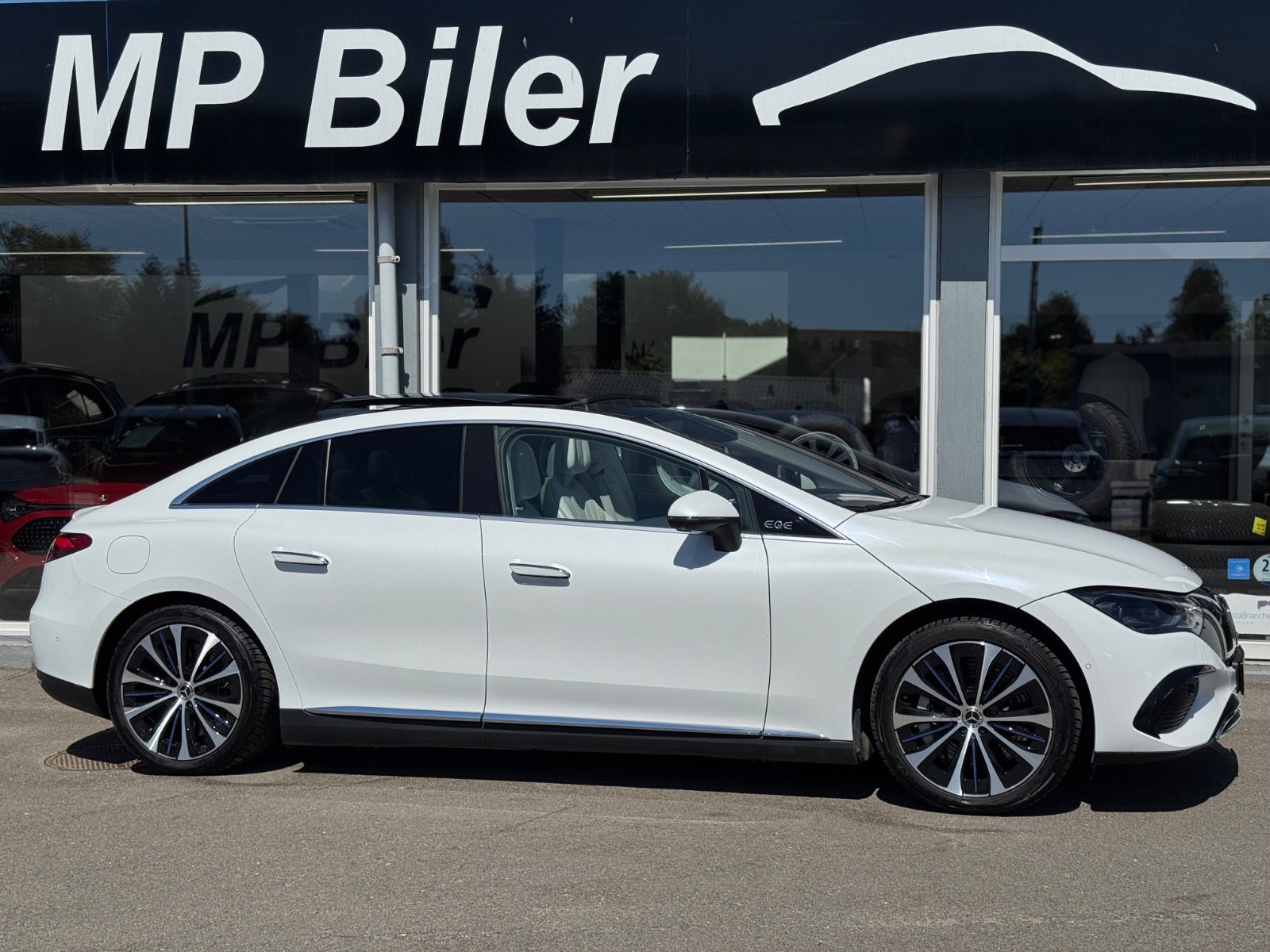 Billede af Mercedes EQE350  4Matic