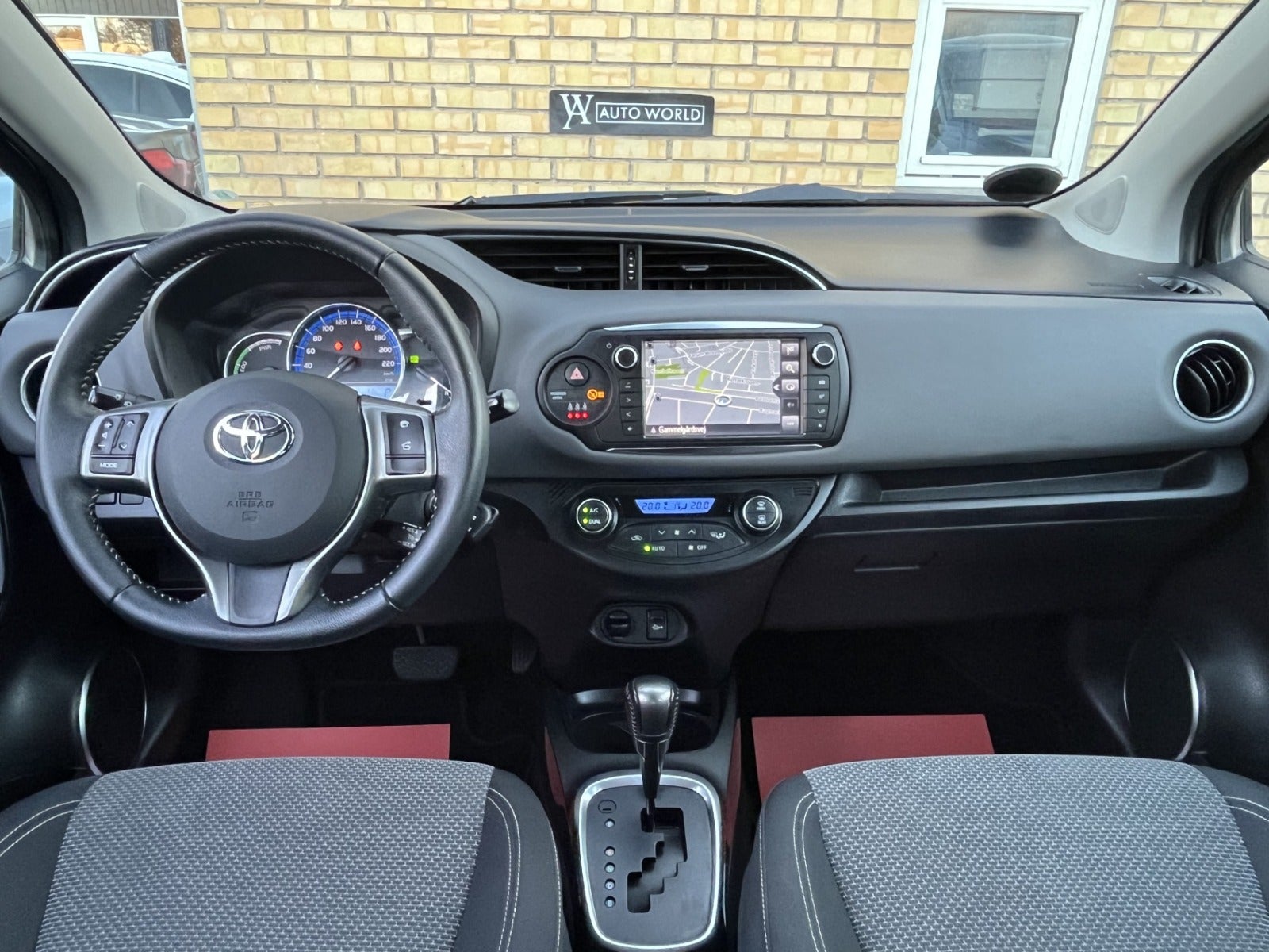 Toyota Yaris 2014