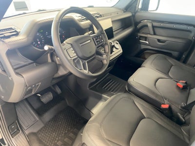 Land Rover Defender 110 3,0 D250 Hard Top X-Dynamic SE aut. Van 2025