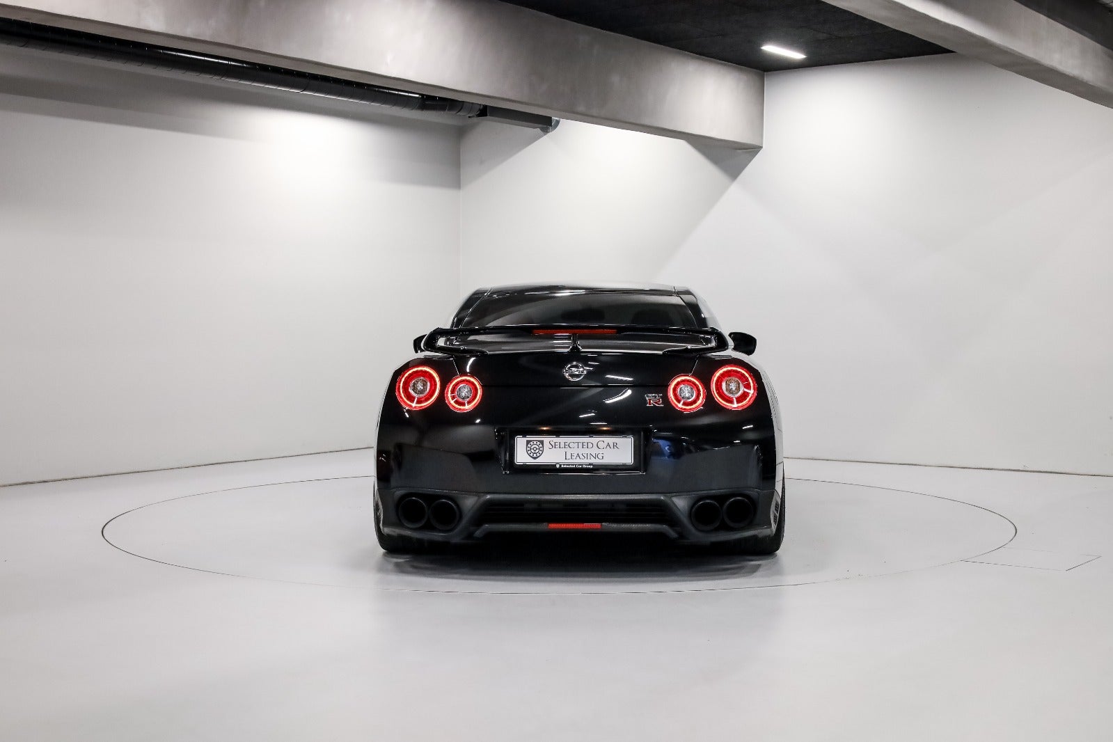 Nissan GT-R 3,8 V6 Black Edition aut.