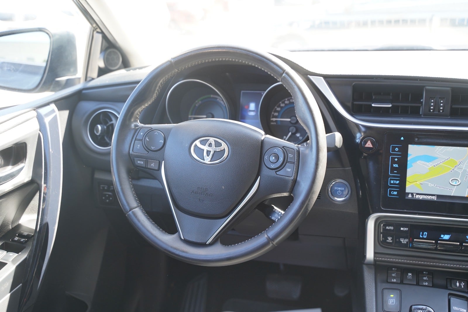 Billede af Toyota Auris 1,8 Hybrid H2 Comfort Touring Sports CVT