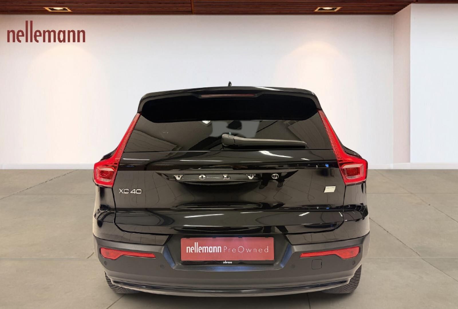 Volvo XC40 Standard Range Plus