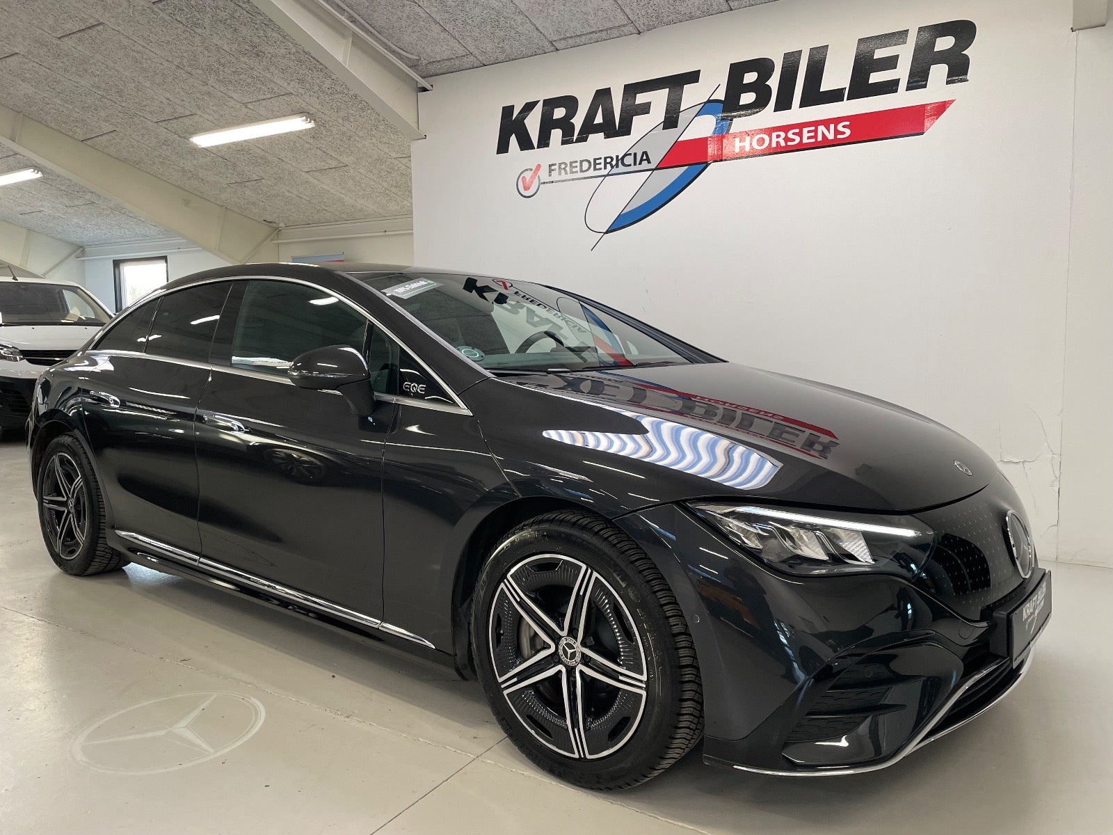 Billede af Mercedes EQE350  AMG Line