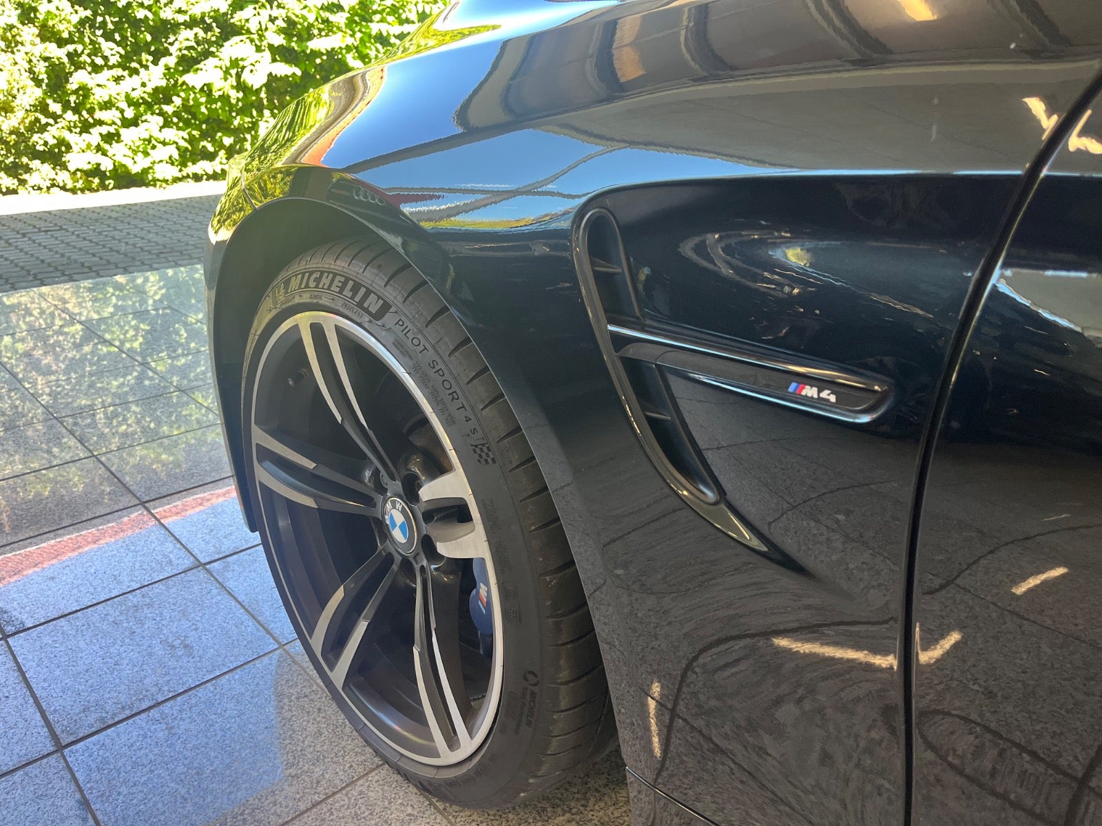 Billede af BMW M4 3,0 Cabriolet Competition aut.