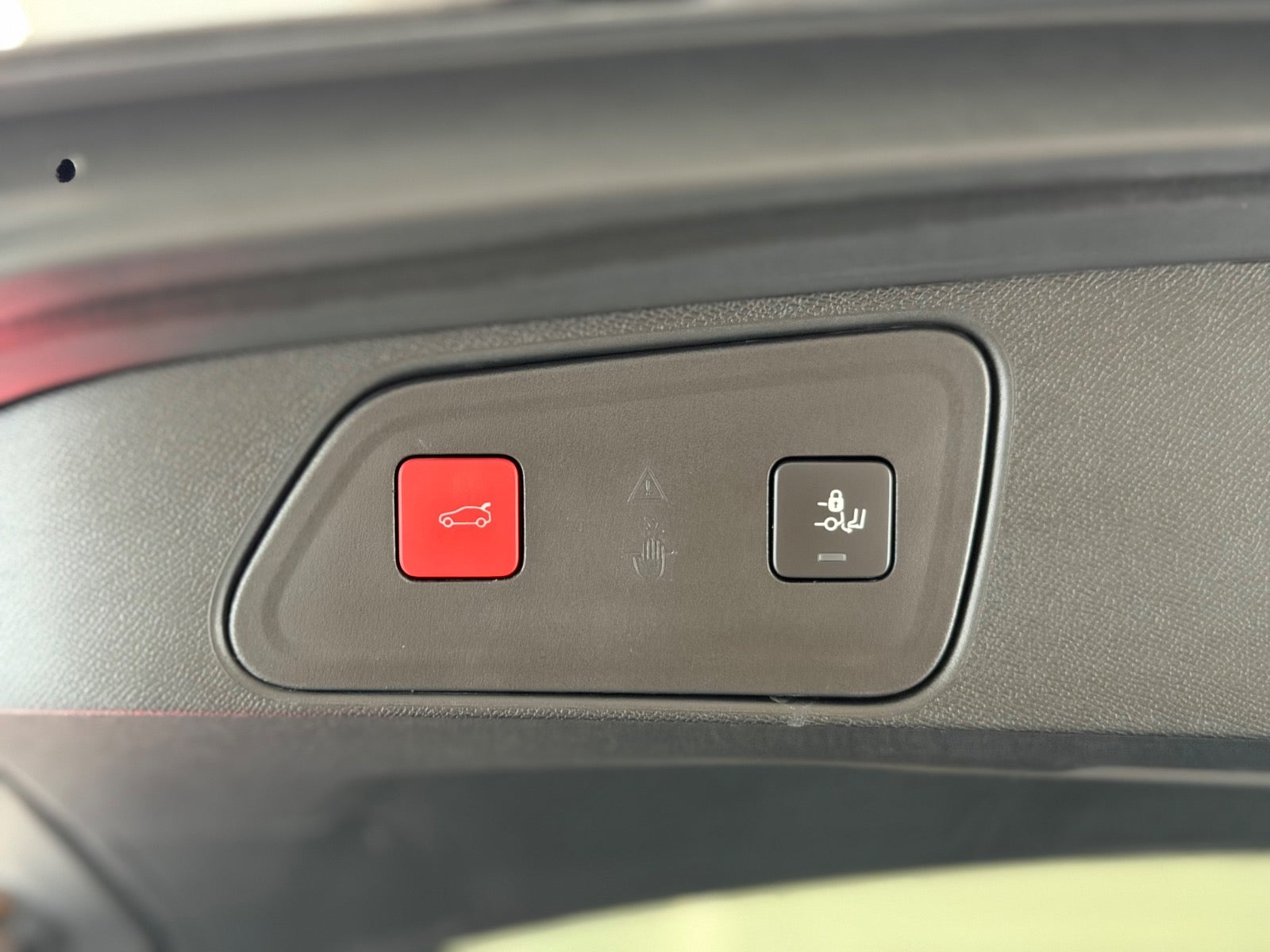 Billede af Peugeot 3008 1,6 Hybrid Allure Pack EAT8
