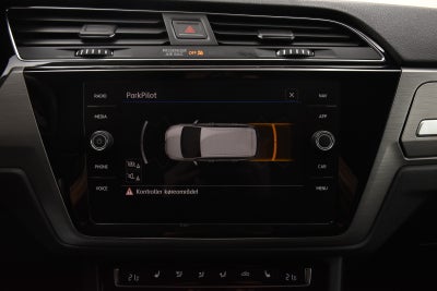 VW Touran TDi 150 Comfortline DSG Van