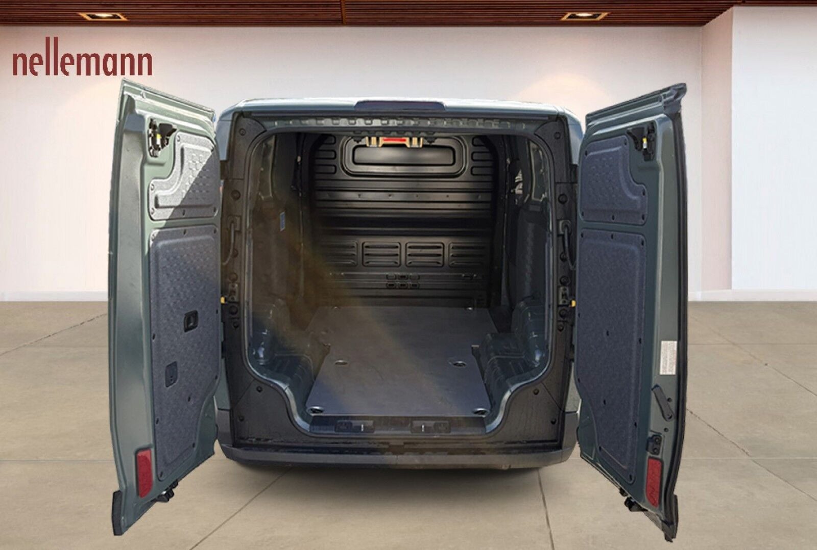 Kia PV5 Cargo L1H1 Long Range Work Pro