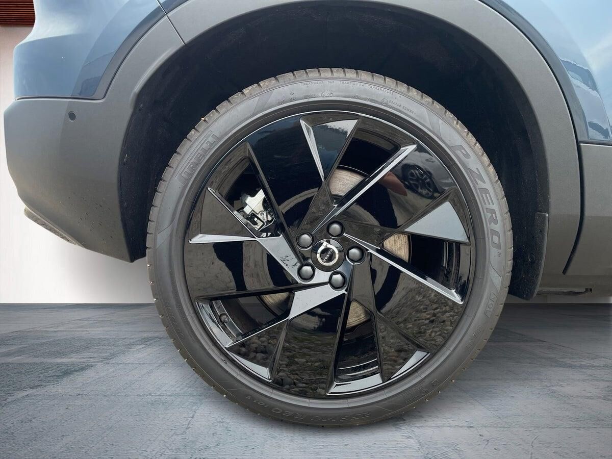 Volvo EX40 Extended Range Black Edition billede 16