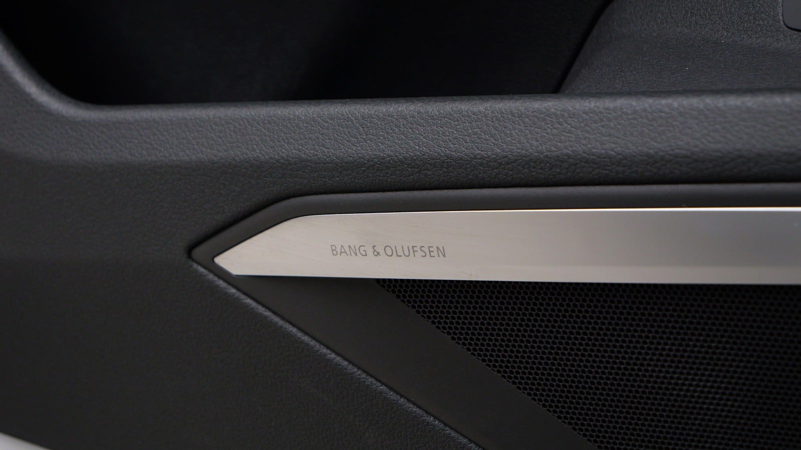 Audi e-tron S-line Sportback quattro