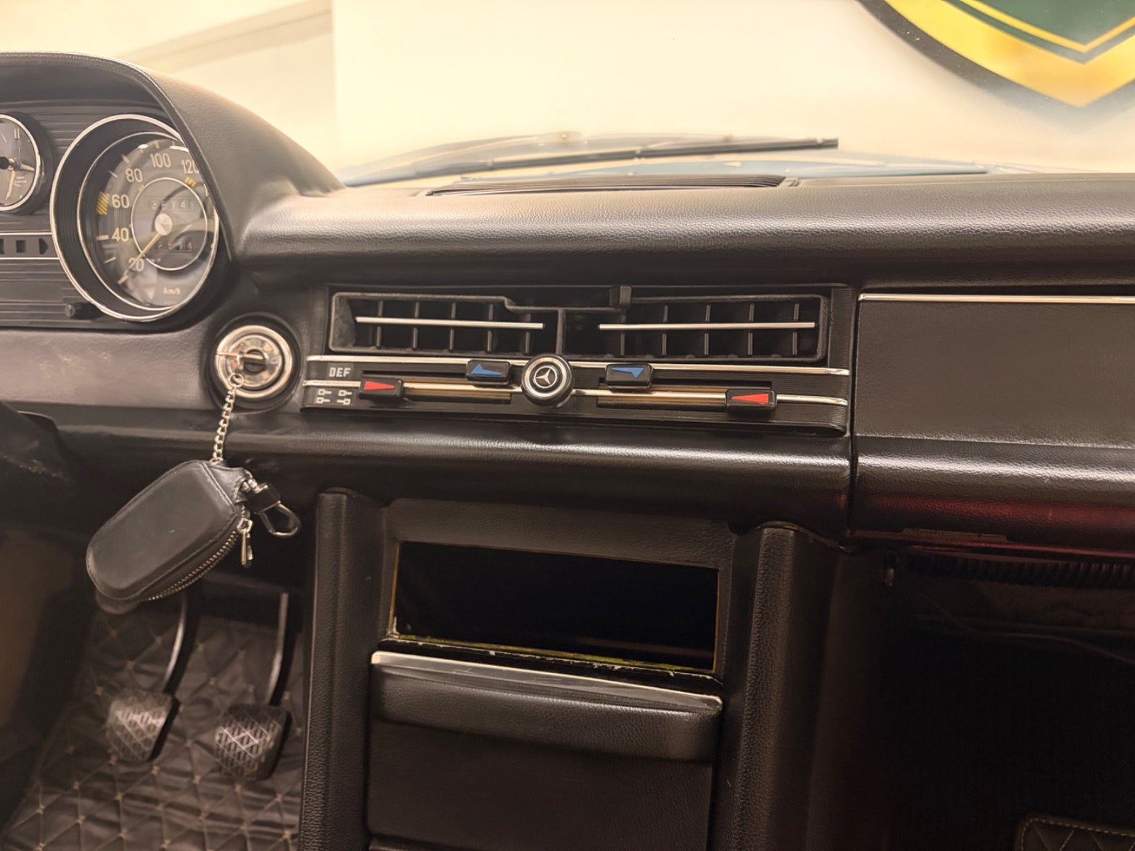 Billede af Mercedes 200 2,0