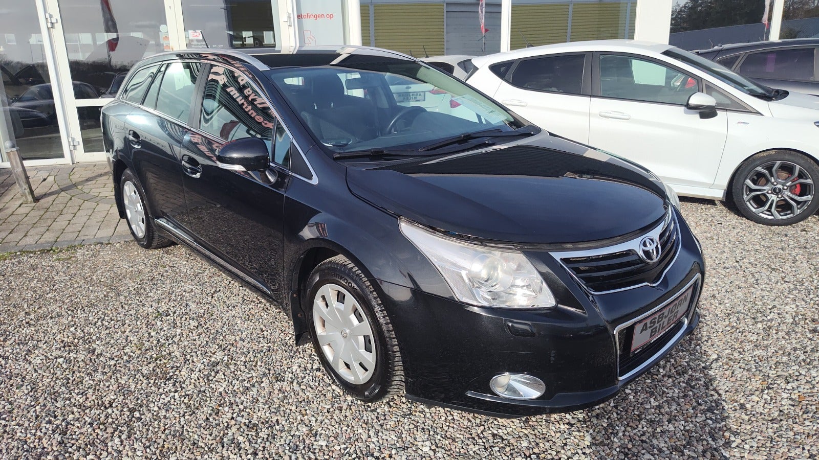 Toyota Avensis 2011