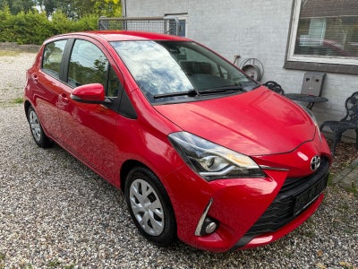 Toyota Yaris 1,0 VVT-i T2 5d