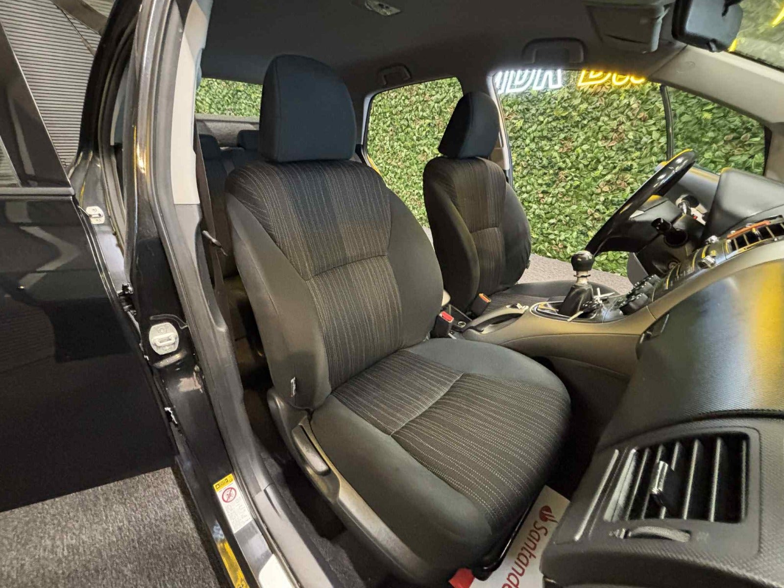 Billede af Toyota Auris 2,0 D-4D Luna