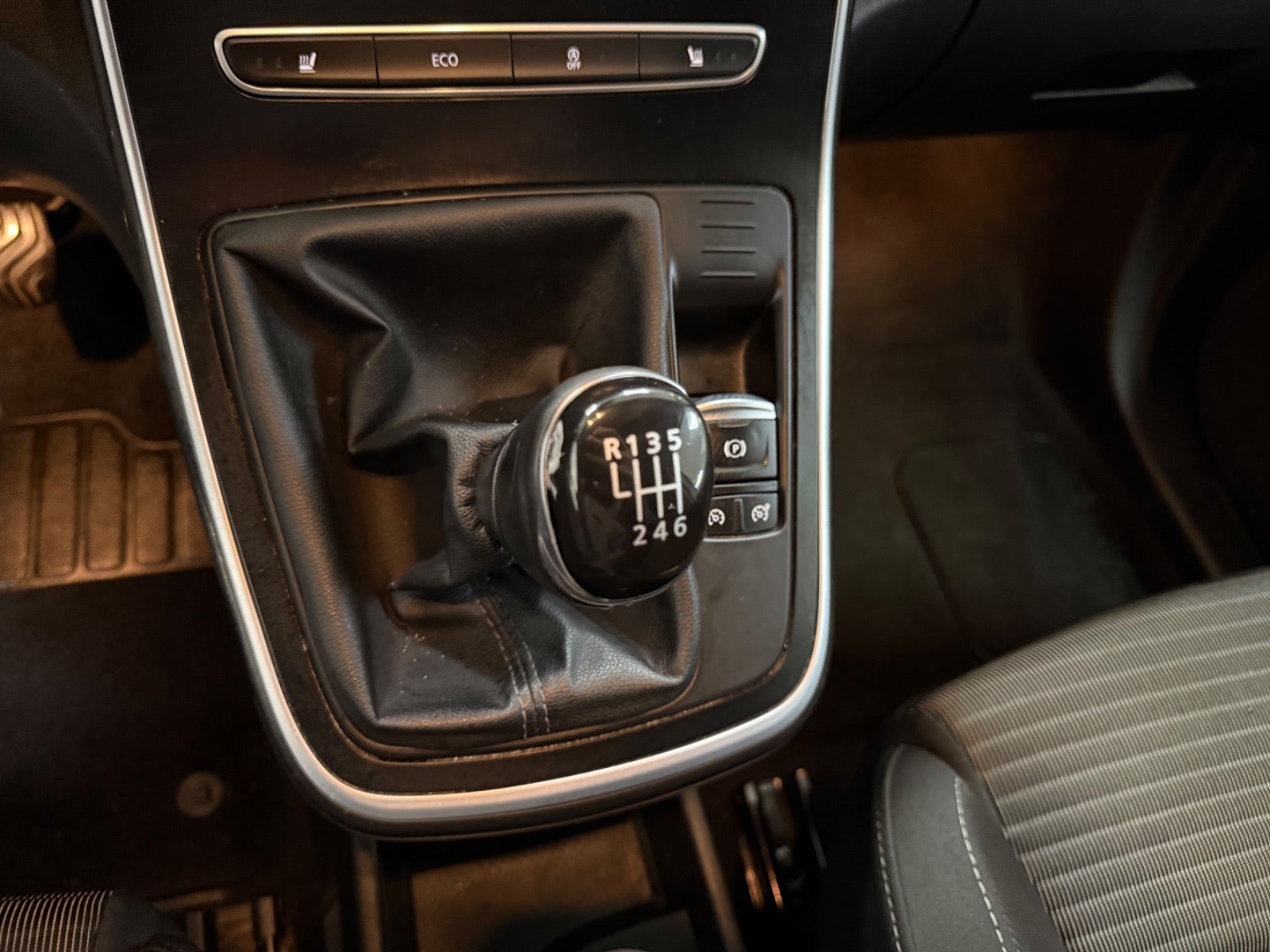 Billede af Renault Grand Scenic IV 1,5 dCi 110 Zen 7prs