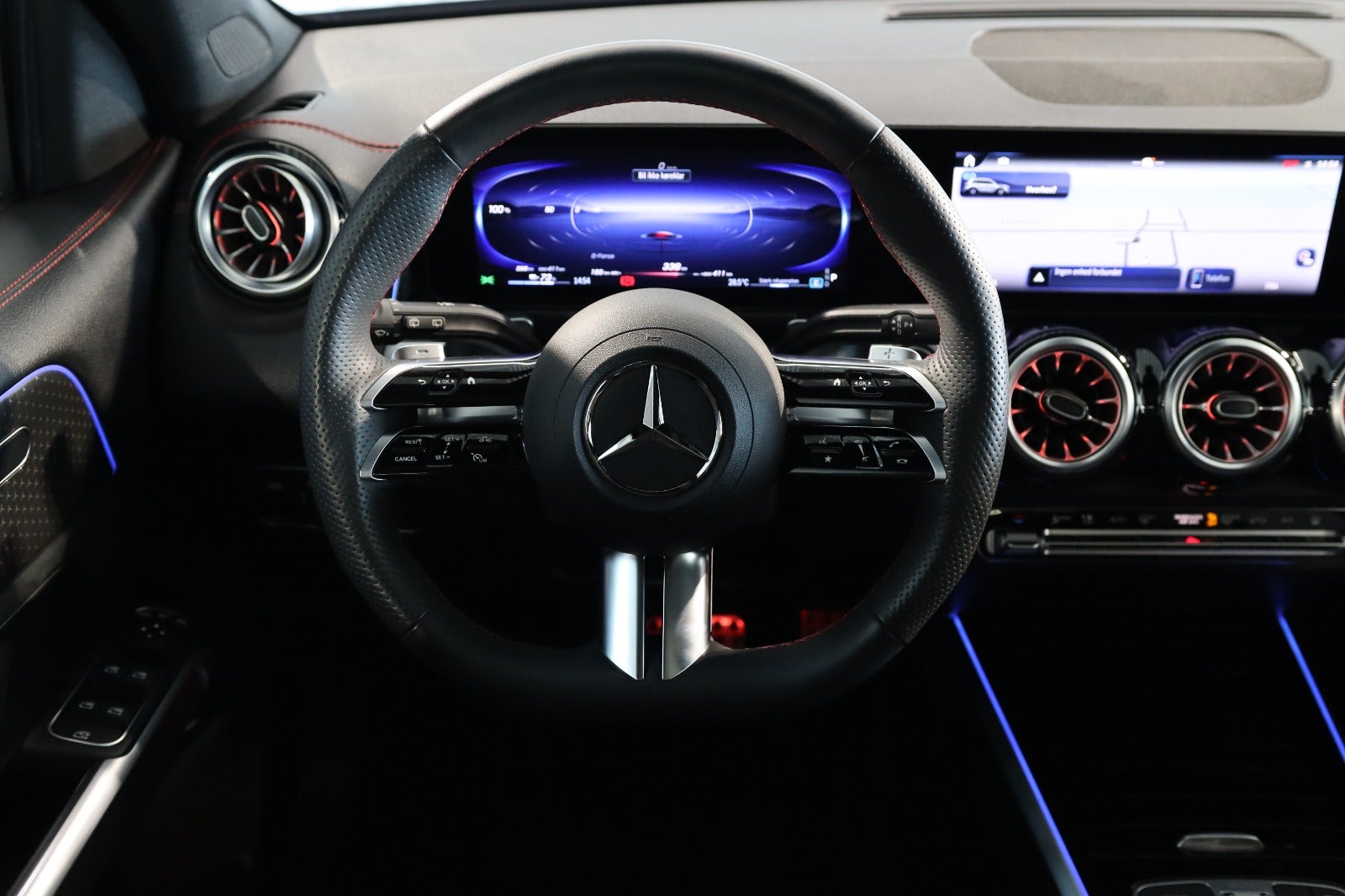 Billede af Mercedes EQB250+  AMG Line Advance Plus 7prs