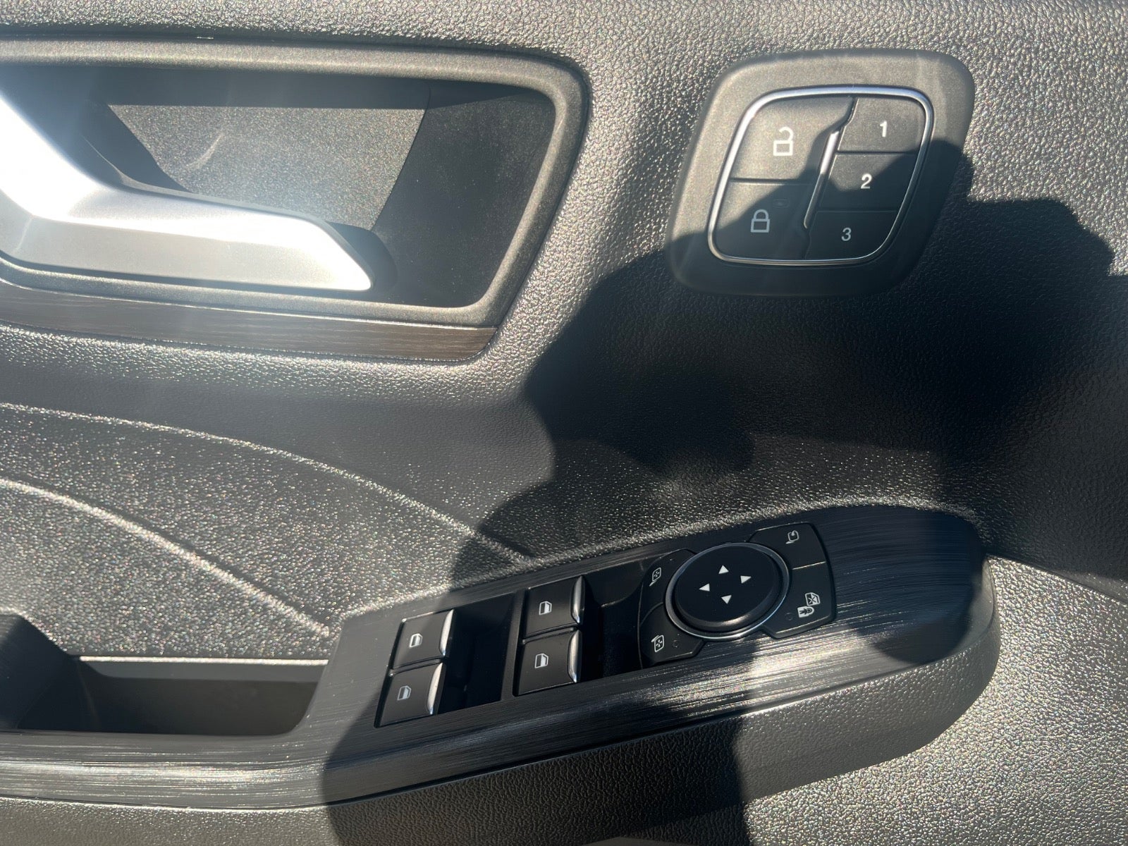 Billede af Ford Kuga 2,5 PHEV Vignale CVT