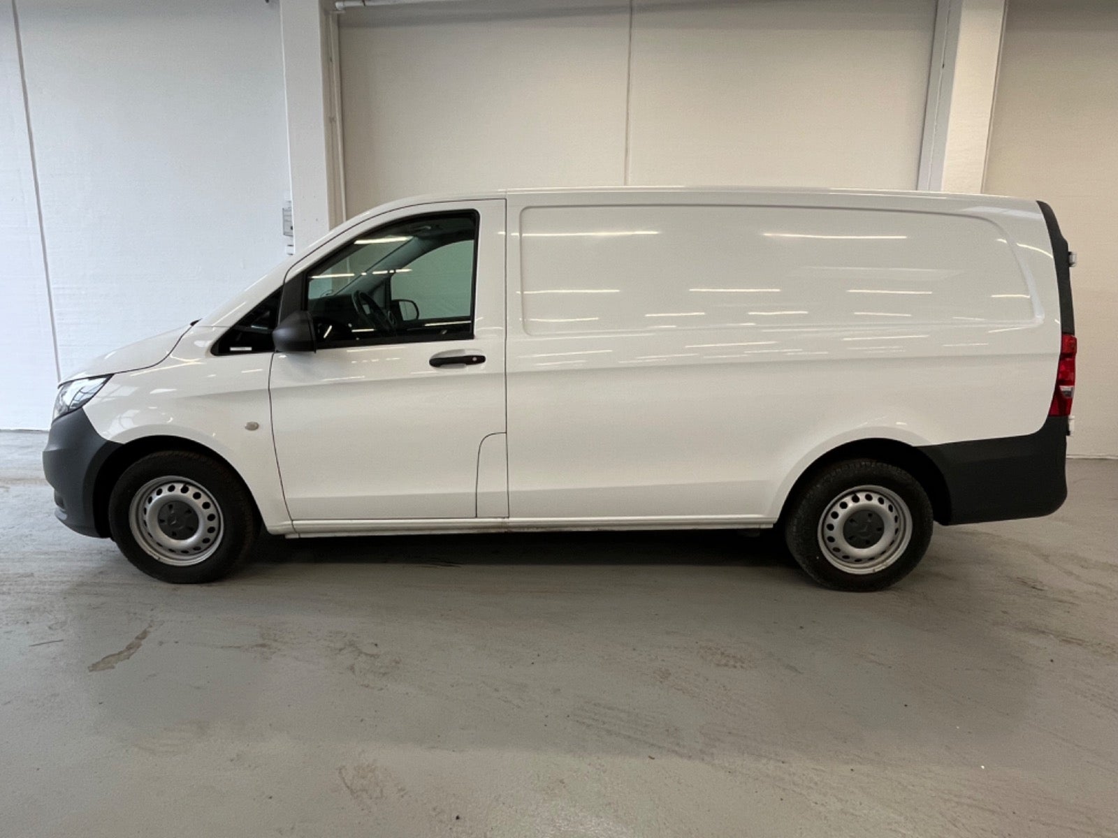 Billede af Mercedes Vito 114 2,2 CDi Kassevogn aut. L