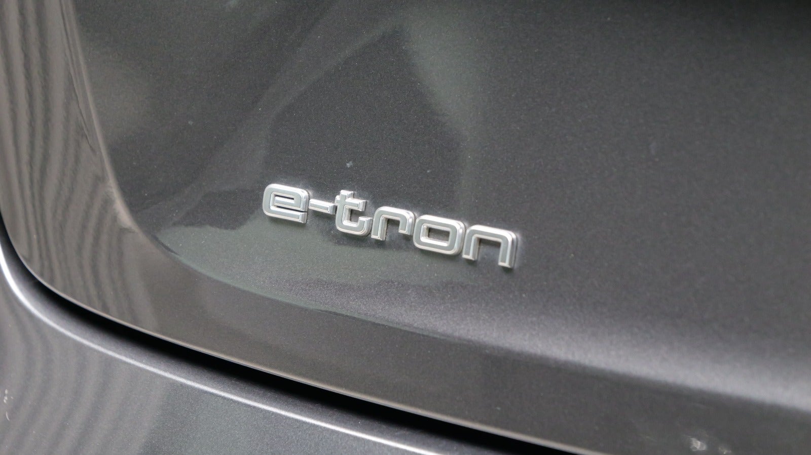 Audi e-tron S-line Sportback quattro