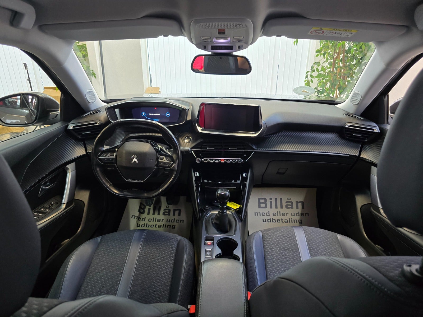 Billede af Peugeot 2008 1,2 PureTech 100 Allure Pack