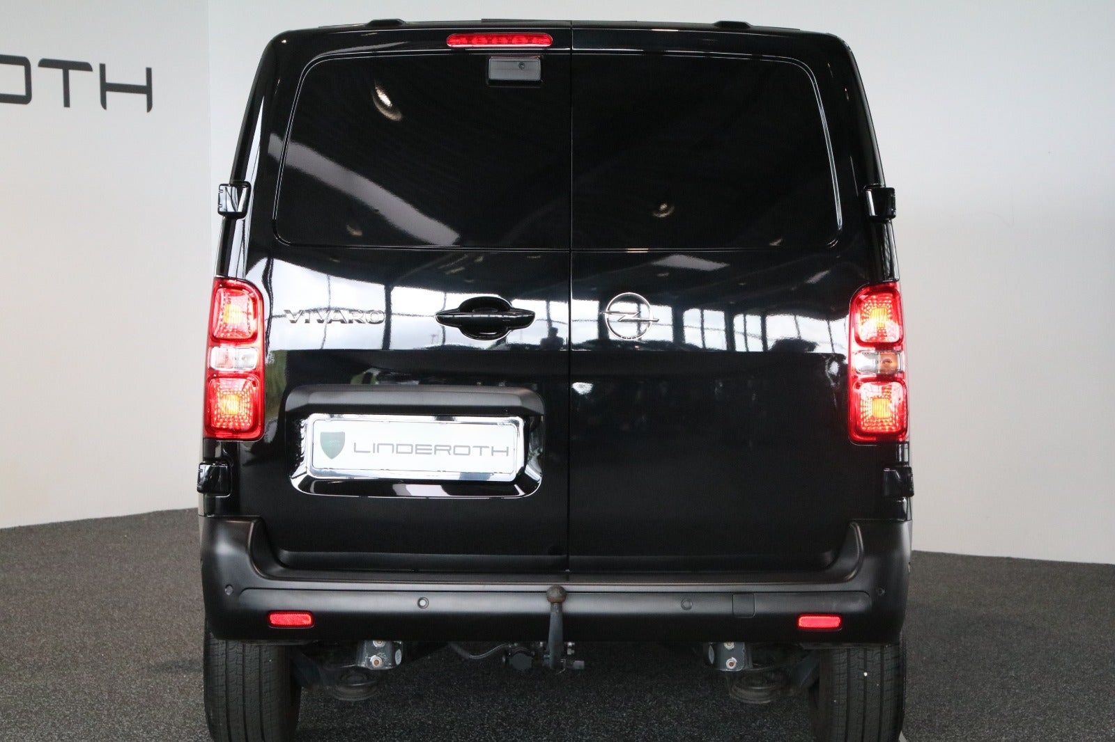 Opel Vivaro 2,0 BlueHDi 145 Innovation L2 EAT8 - 4
