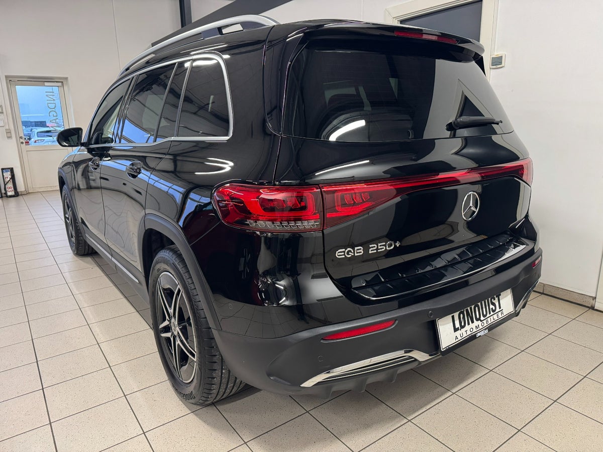Mercedes EQB250+ AMG Line Mercedes EQB250+ AMG Line