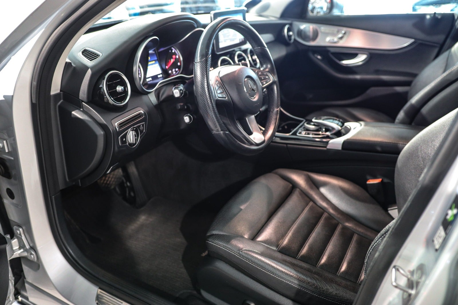 Billede af Mercedes C220 d 2,2 Avantgarde stc. aut.