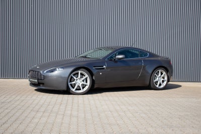 Aston Martin V8 Vantage 4,3 Coupé 2d