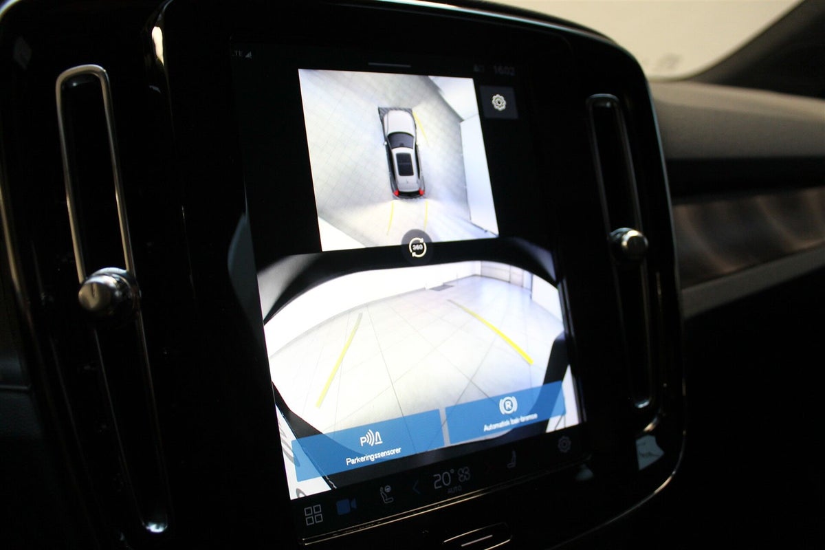 Volvo EX40 Extended Range Black Edition billede 14