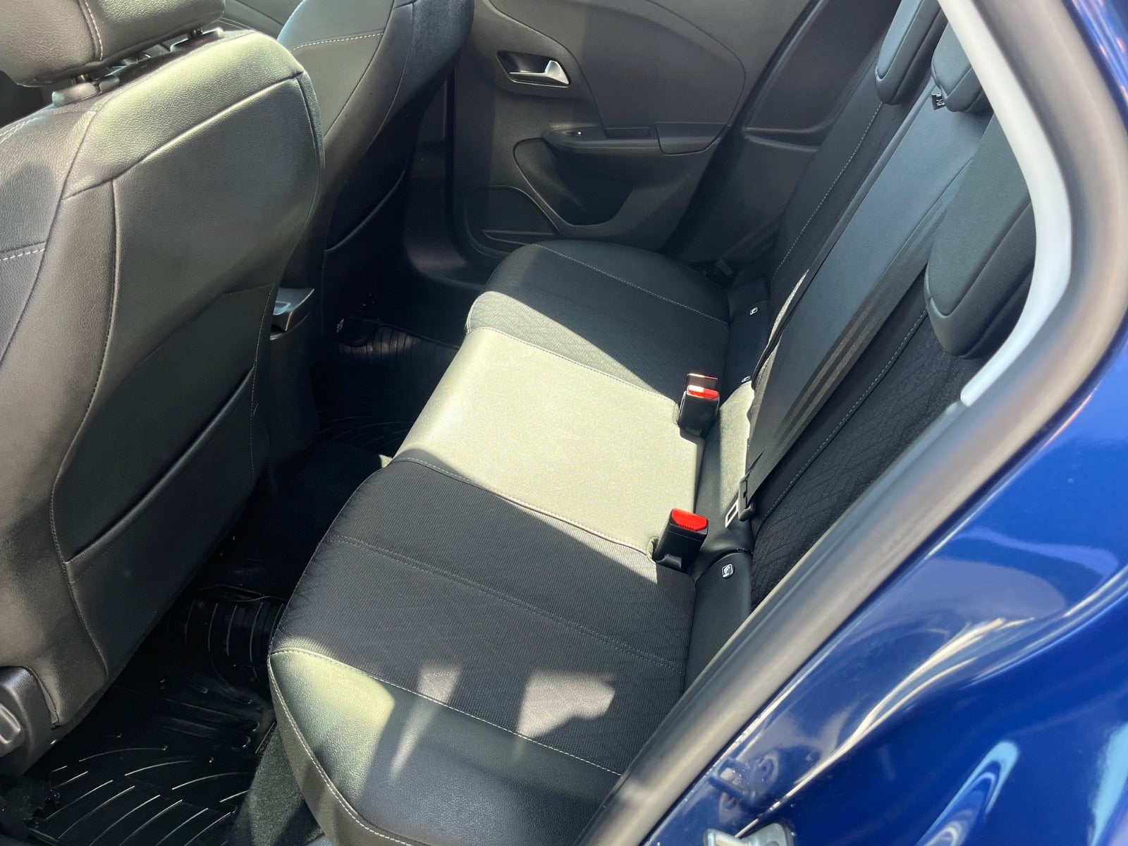 Billede af Opel Corsa 1,2 T 100 Sport aut.