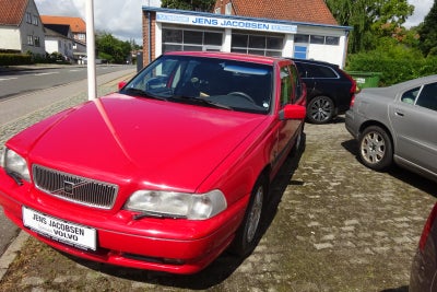 Volvo S70 2,0  4d