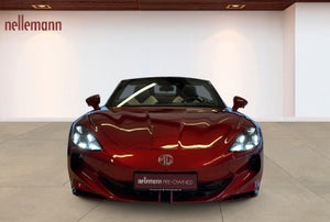 MG Cyberster Trophy Long Range