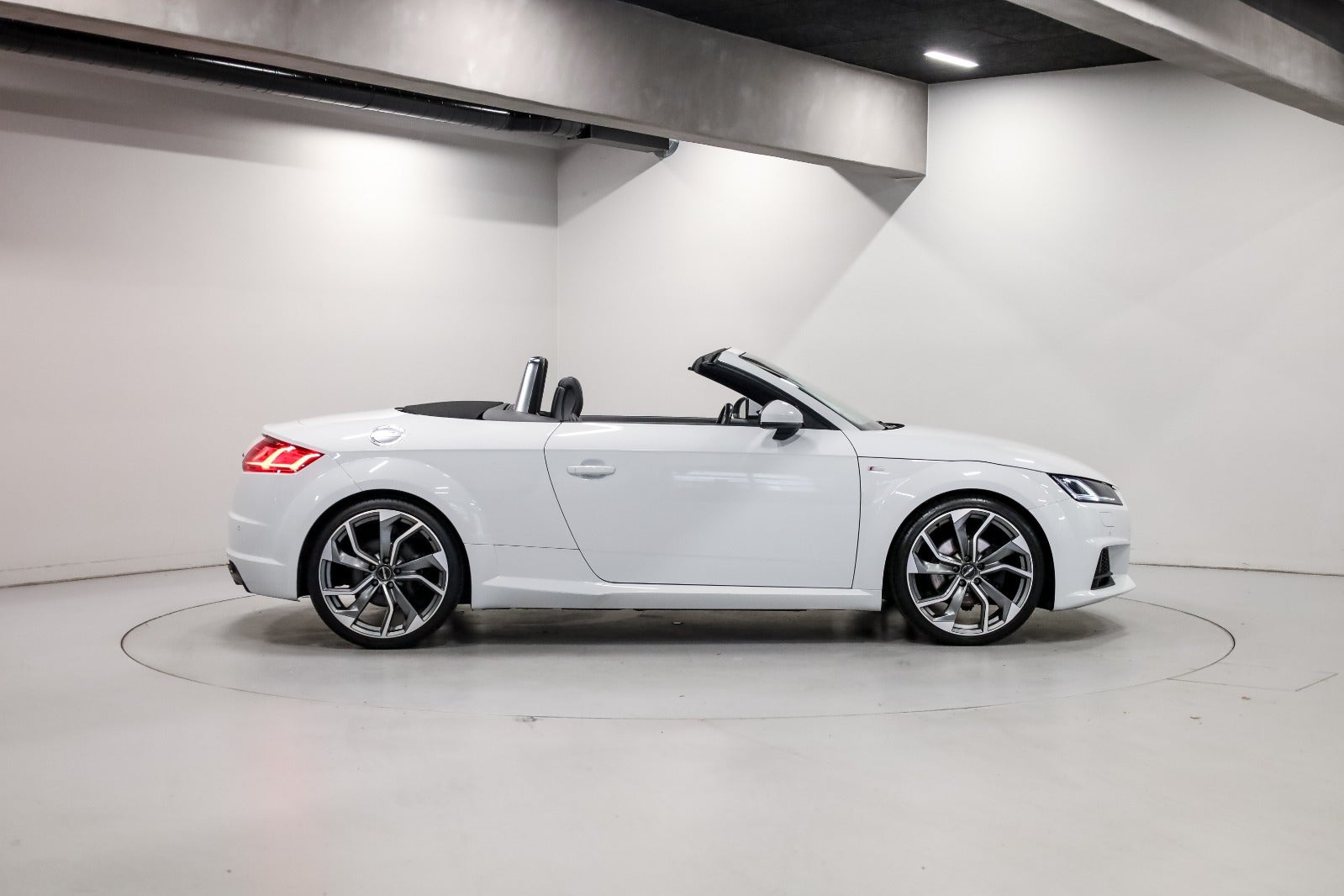 Audi TT 2,0 TFSi 230 Roadster quattro S-tr