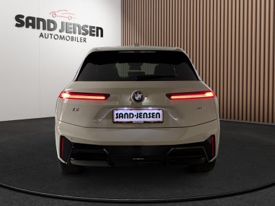 BMW iX xDrive60 Fully Charged