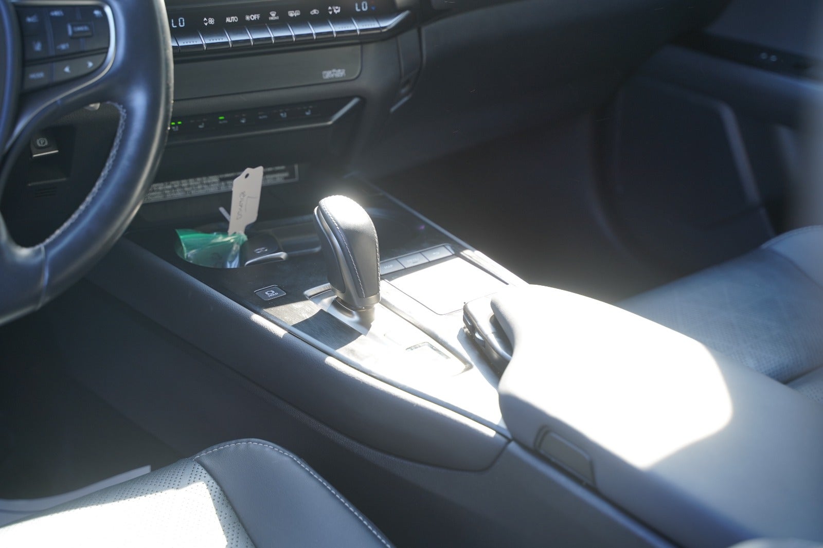 Billede af Lexus UX300e  Luxury