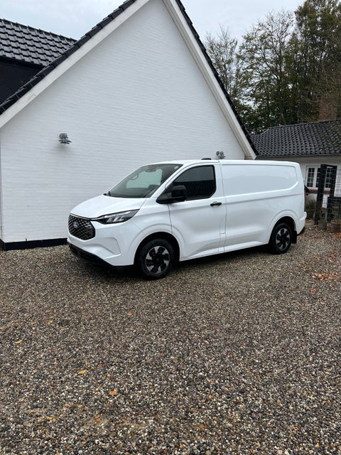 Ford E-Transit Custom 320S 64 Limited