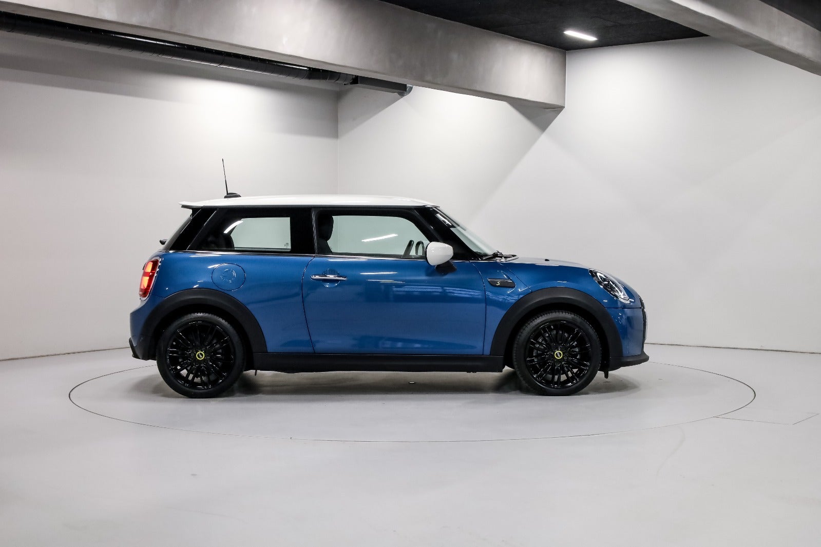 MINI Cooper SE Classic Trim