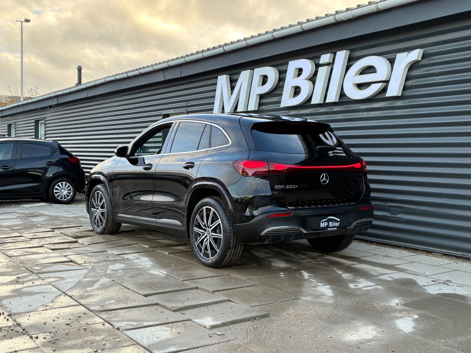 Billede af Mercedes EQA250+  AMG Line