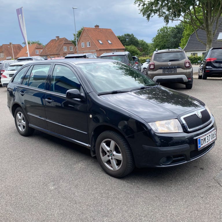 Skoda Fabia 16V 80 Ambiente Combi