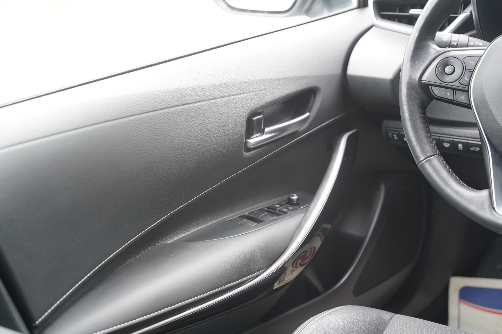 Billede af Toyota Corolla 1,8 Hybrid Active Premium Touring Sports MDS