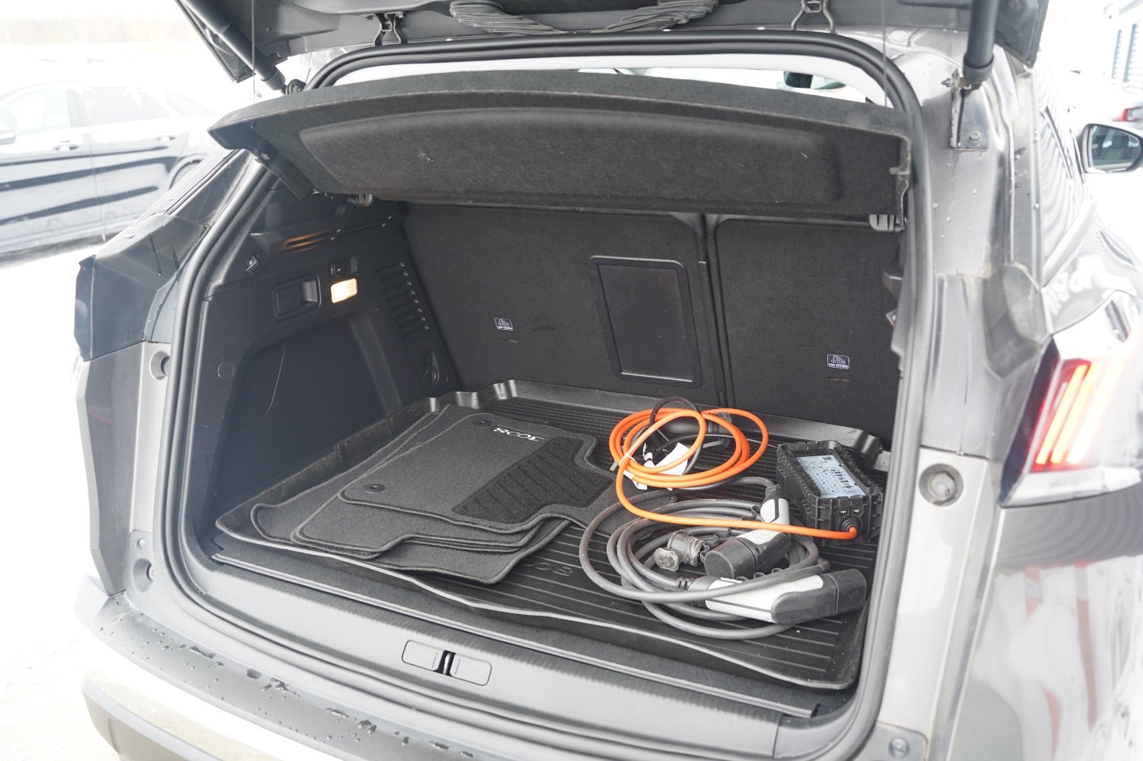 Billede af Peugeot 3008 1,6 Hybrid Allure Pack EAT8