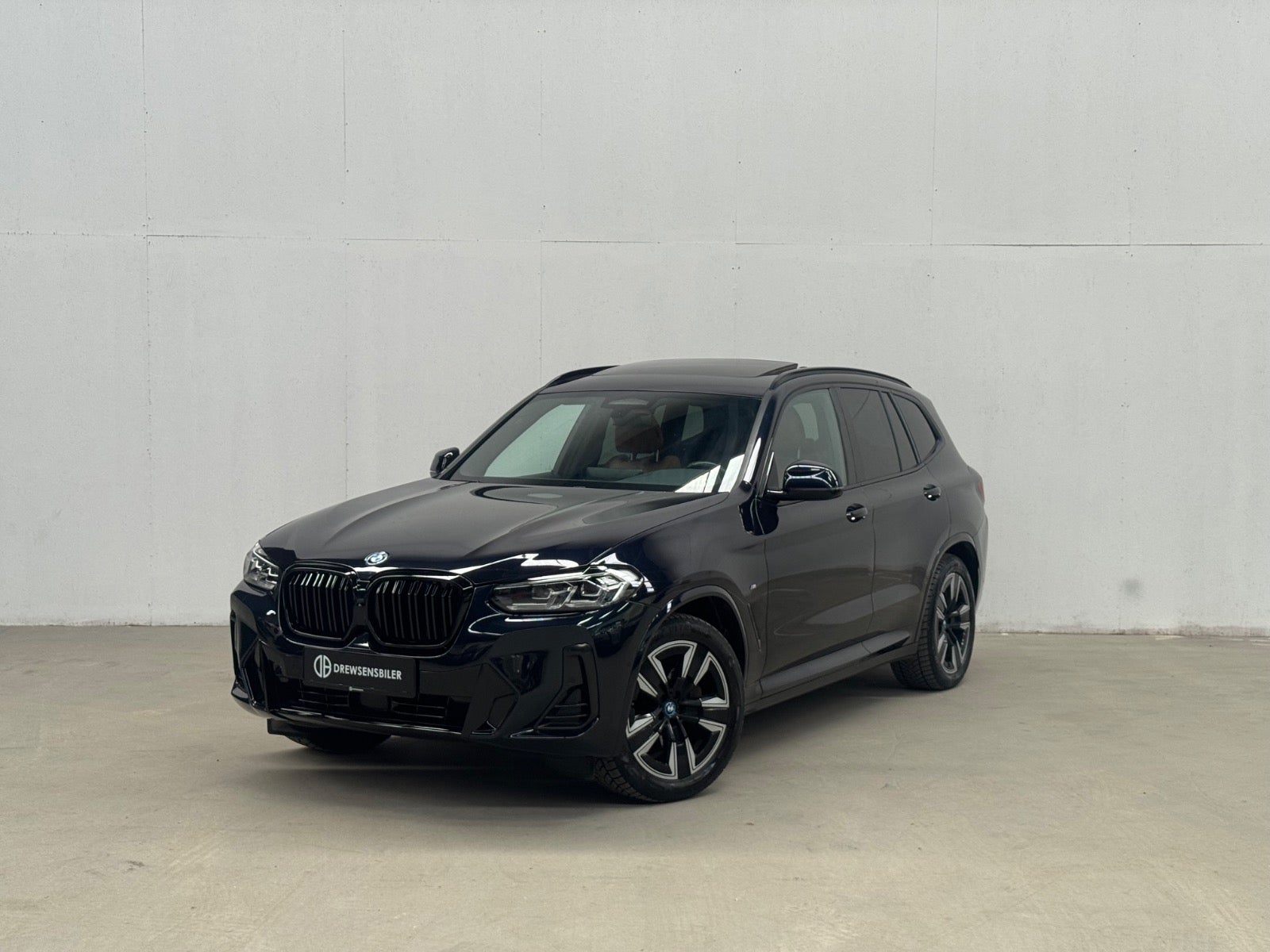 BMW iX3 Charged M-Sport A