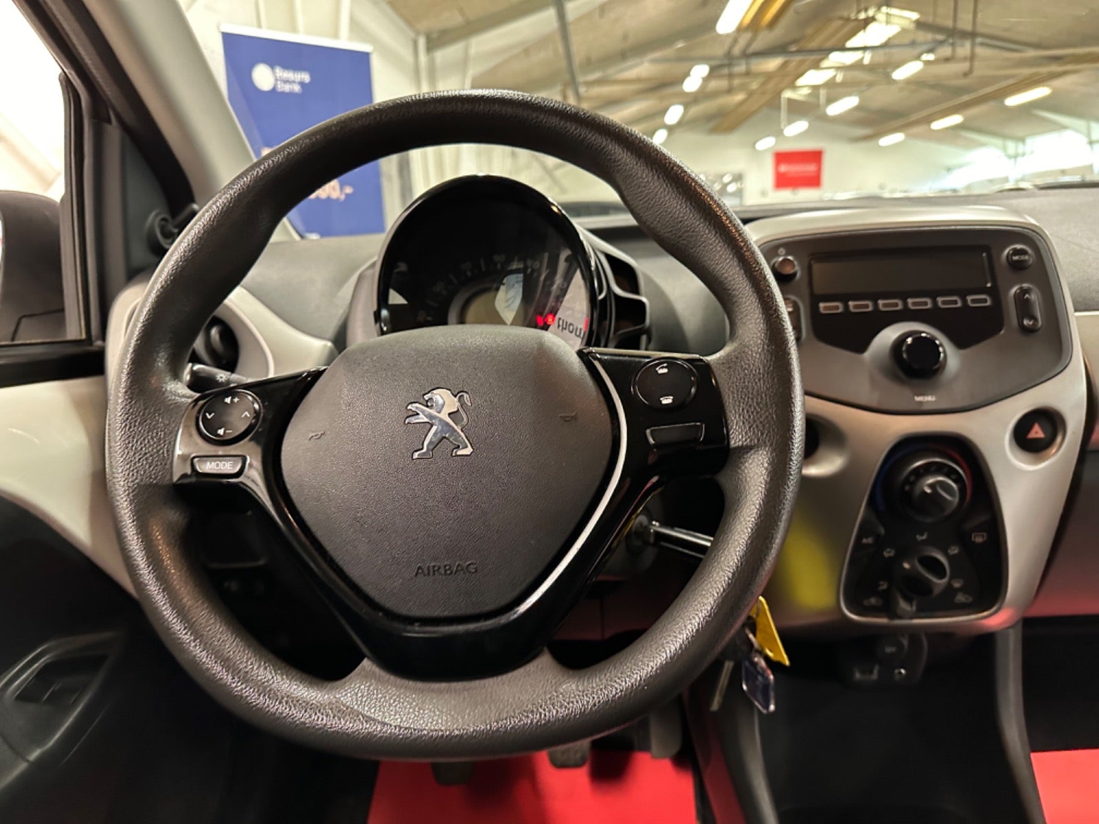 Peugeot 108 2015