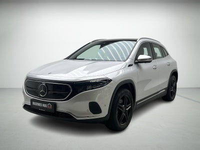 Mercedes EQA300  4Matic 5d