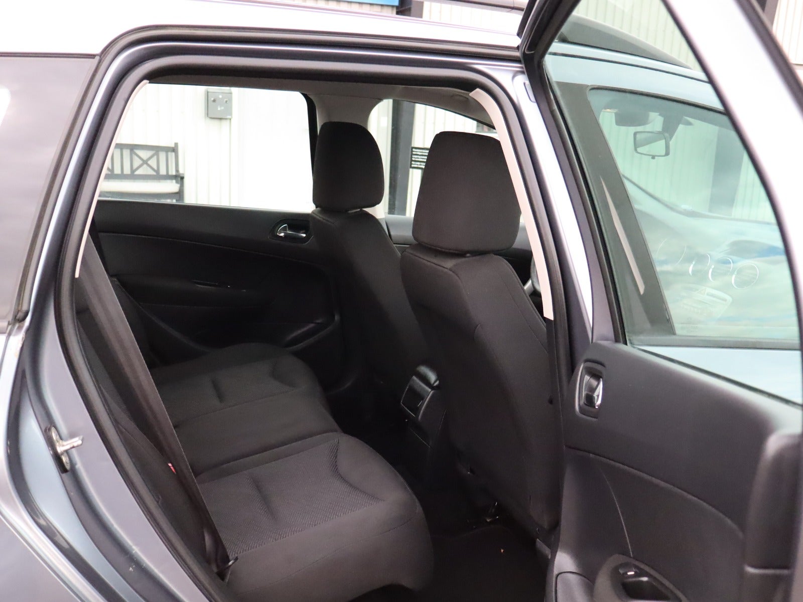 Billede af Peugeot 308 1,6 e-HDi 112 Sportium SW