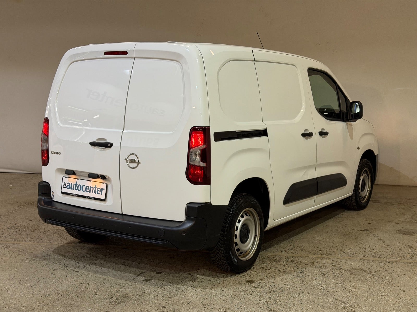 Opel Combo D 102 Enjoy+ L1V1
