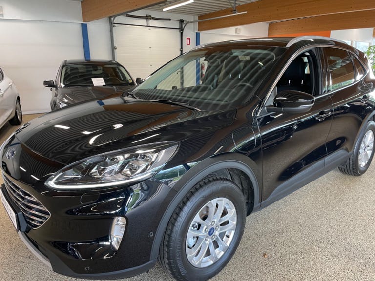 Ford Kuga PHEV Titanium X CVT