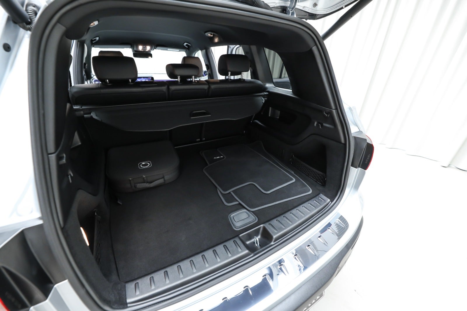 Mercedes-Benz EQB 250+