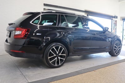 Skoda Octavia TSi 150 Style Combi DSG