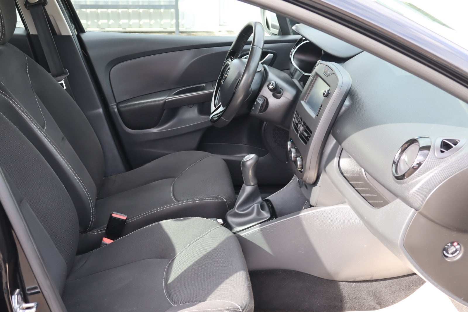 Billede af Renault Clio IV 1,5 dCi 75 Galla Sport Tourer