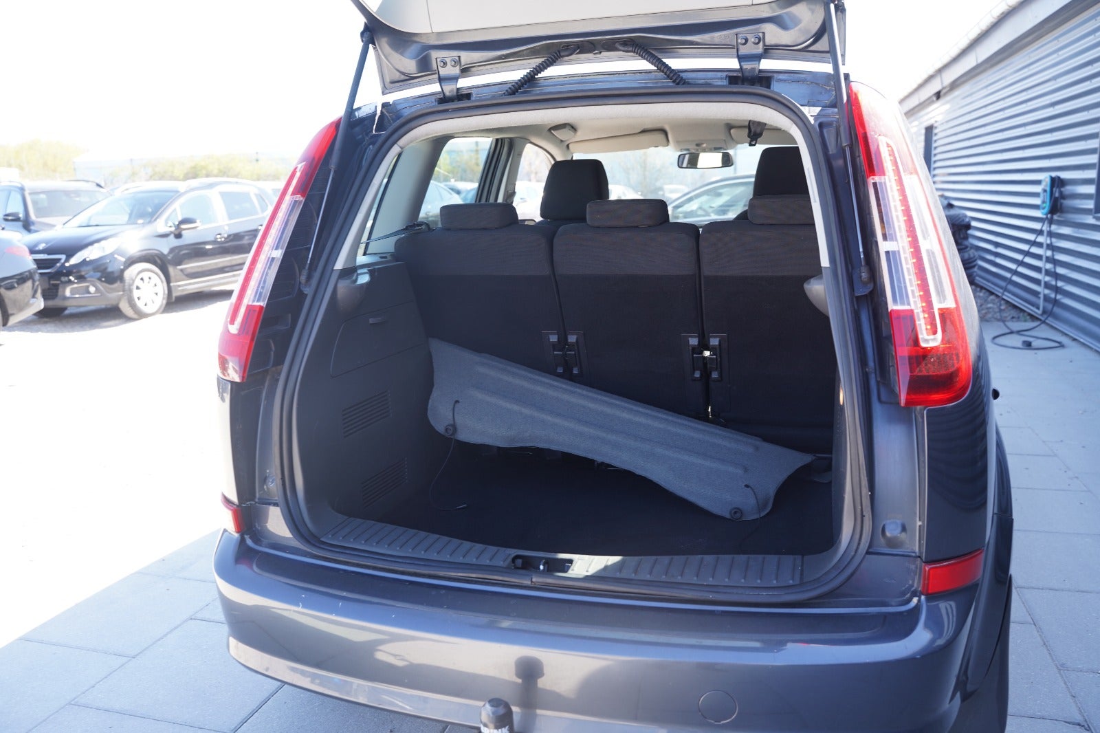 Billede af Ford C-MAX 1,6 TDCi 109 Trend